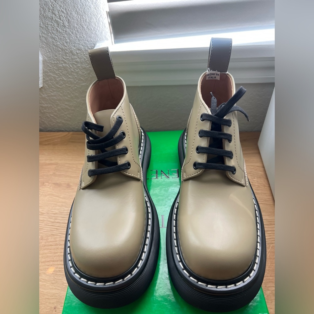 Ankle boots